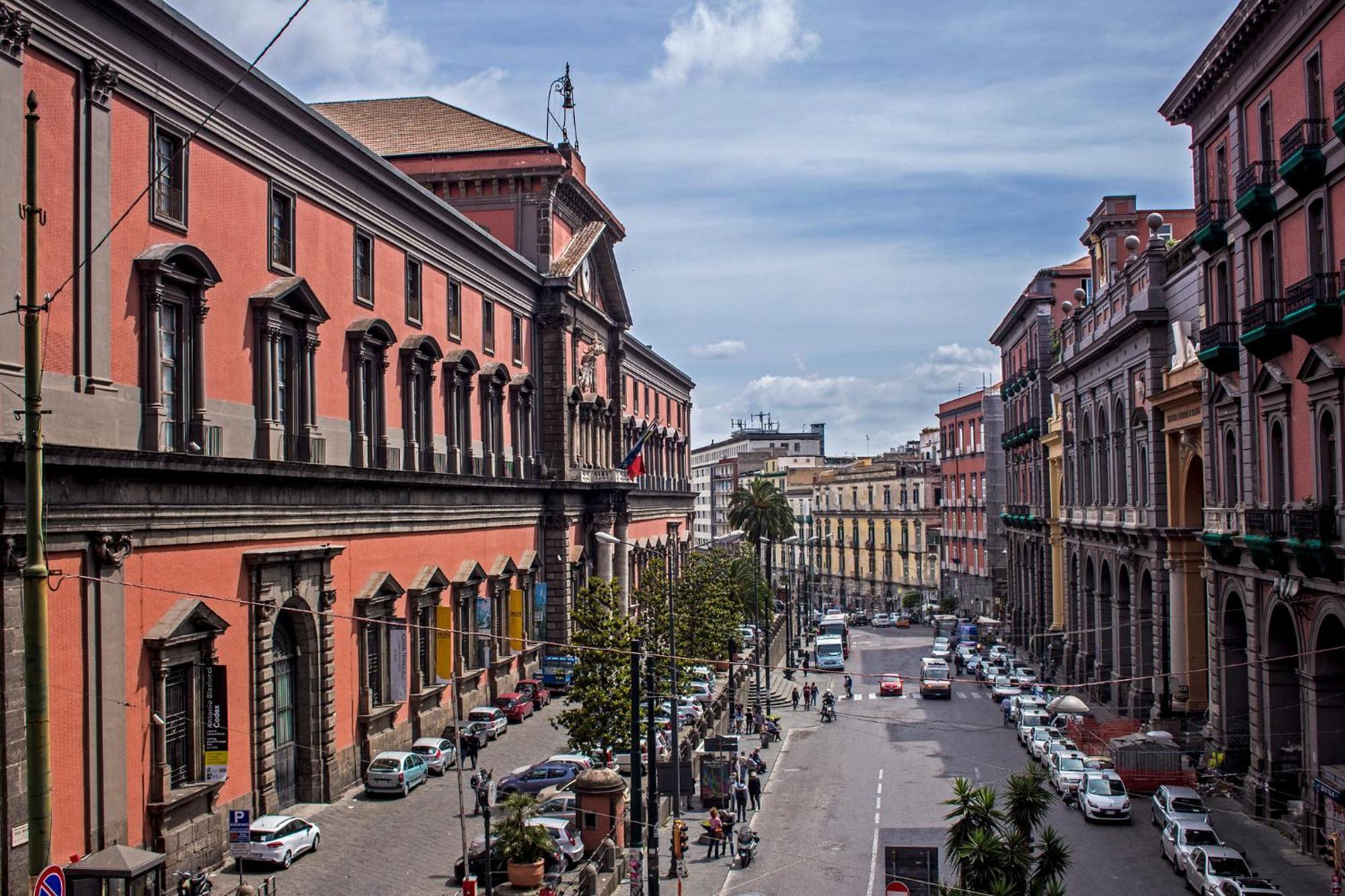 About Mann - Museo Archeologico Di Napoli Apartman Kültér fotó